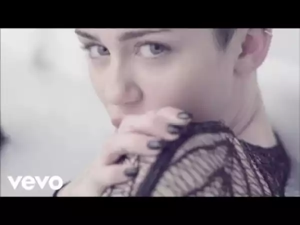 Video: Miley Cyrus - Adore You